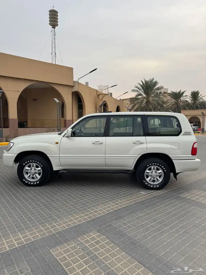 جيب لكزس LX4700 5