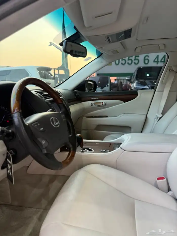 لكزس - LS460 - 2012 - بسعر 49 الف 7