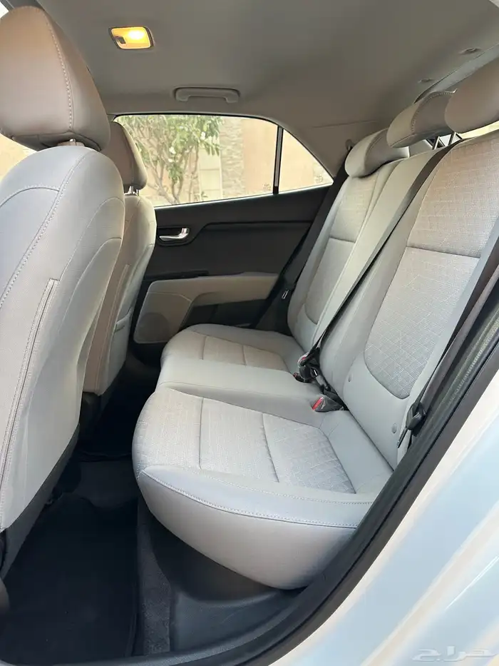 كيا ريو هاتش باك فل كامل العداد21 الف فقط 2023 13