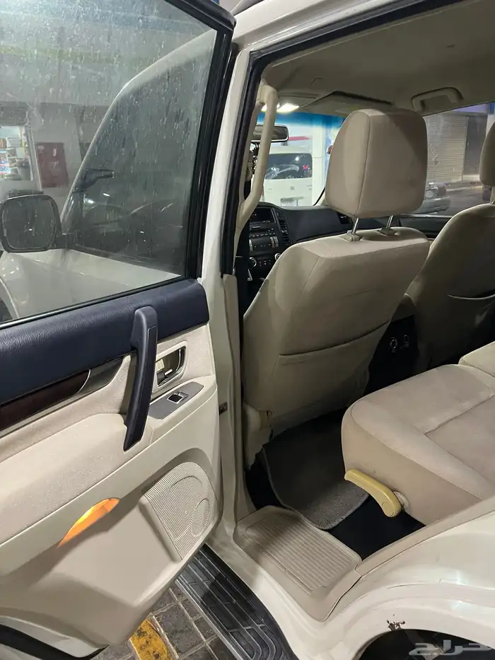 ميتسوبيشي باجيرو 2011 6