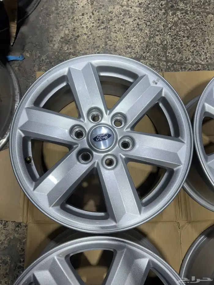 جنوط فوردF150 اصلي وكاله مقاس 17 4