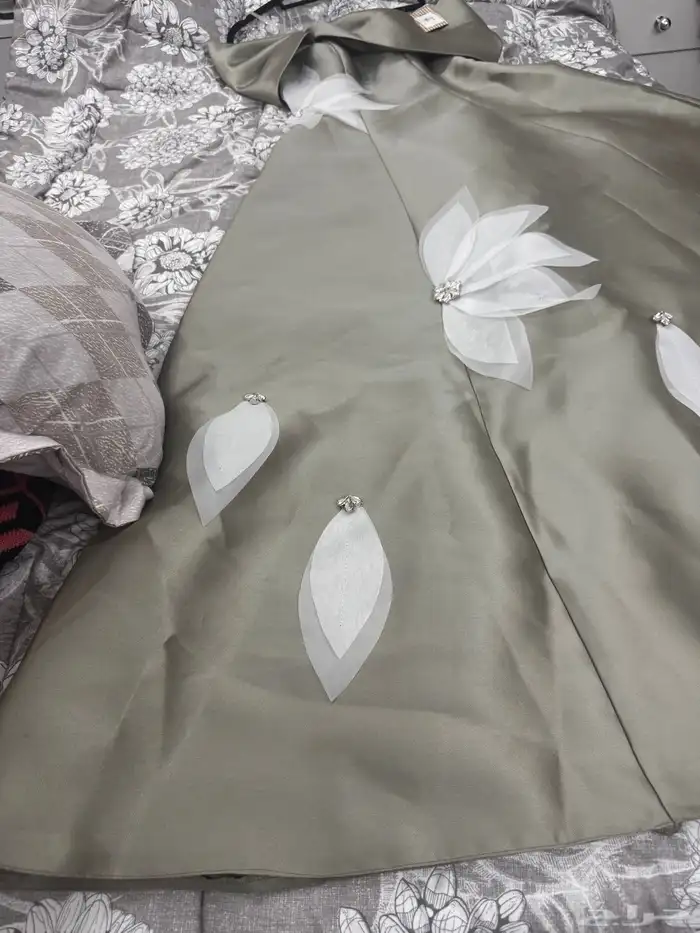 فستان جديد لم يلبس ولا مر ه 5