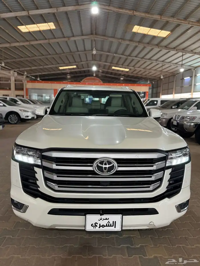 لاندكروزر 2024 3