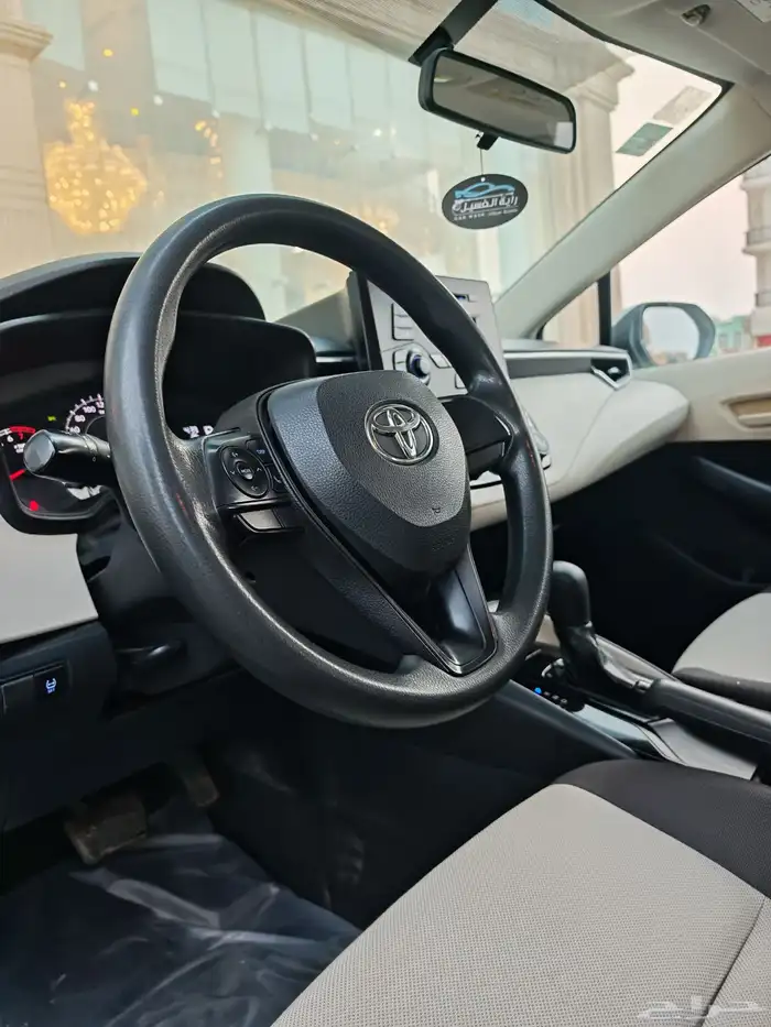 كورولا وكاله عداد 60 الف فقط 18