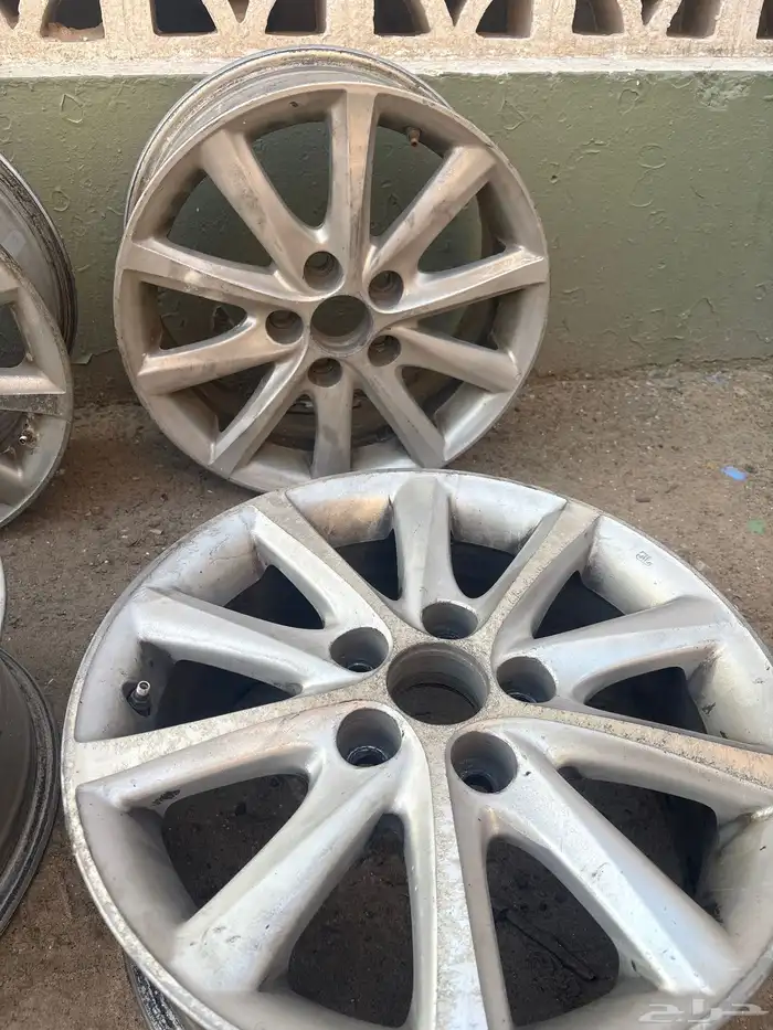 للبيع جنوط كامري 1