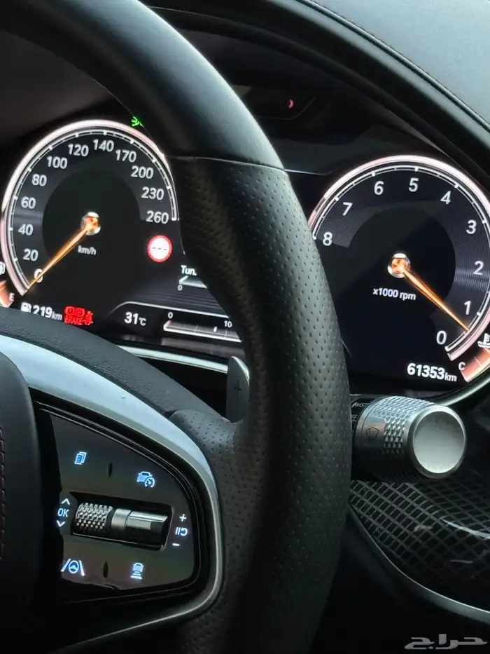 للبيع جينسس g80 رويال سبورت أعلى فئة 17