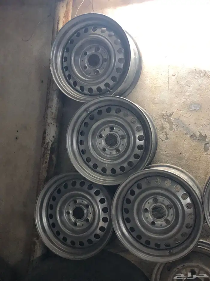 اربع جنوط مرسيدس 0