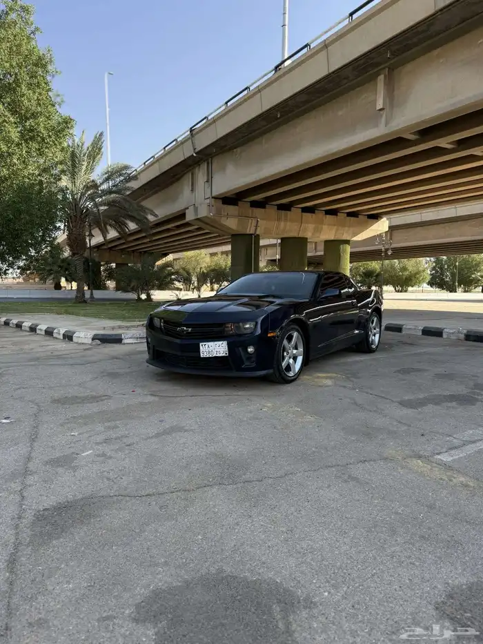 كمارو 2010. 6 سلندر 12