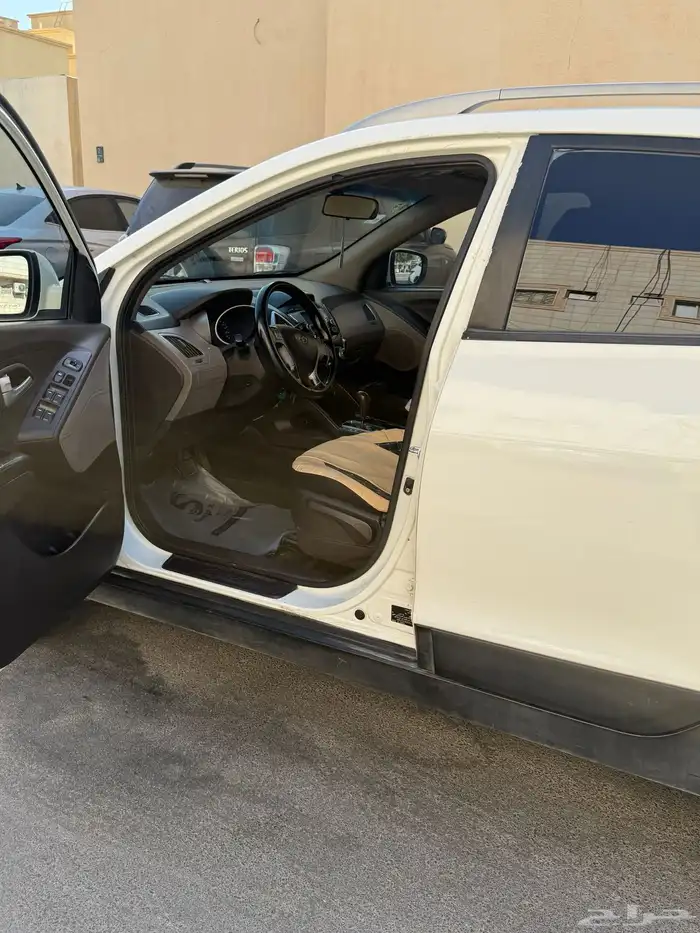 للبيع توسان 2013 نص فل بدون دبل 8