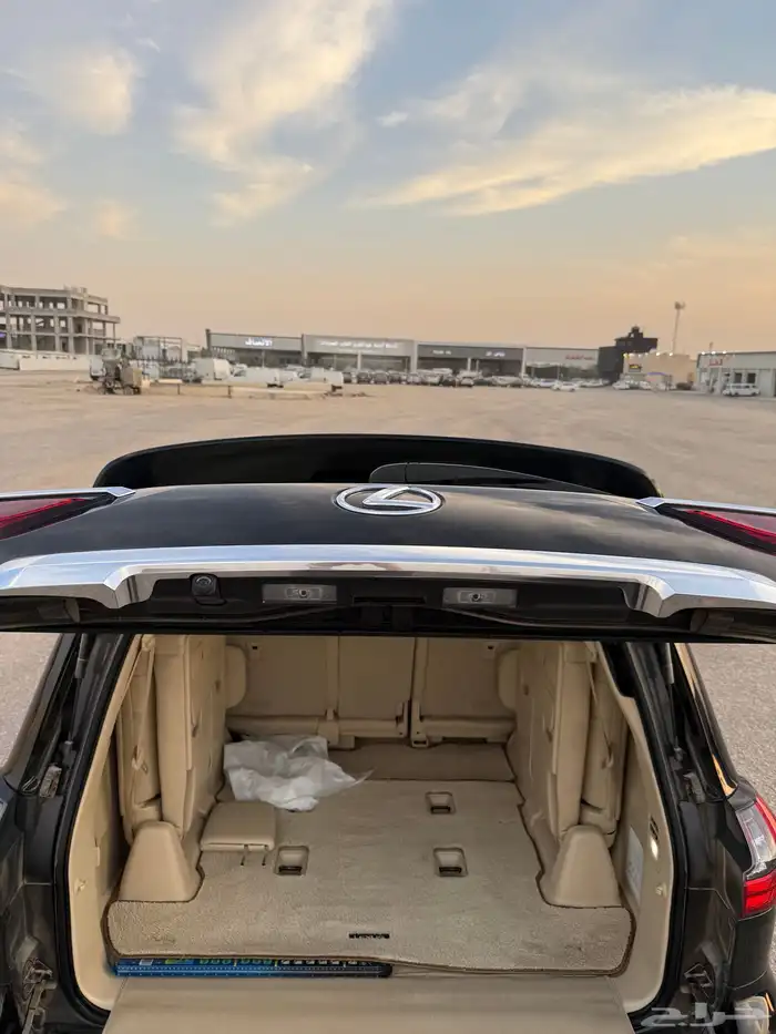 لقزز 2021 اسود 8