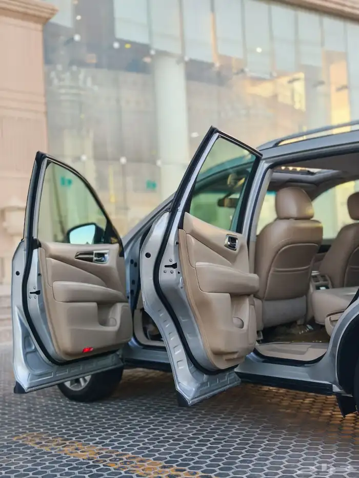 باثفندر وكاله فل كامل عداد 100 الف فقط 40