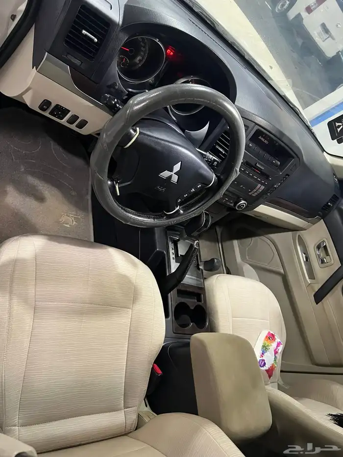 ميتسوبيشي باجيرو 2011 8