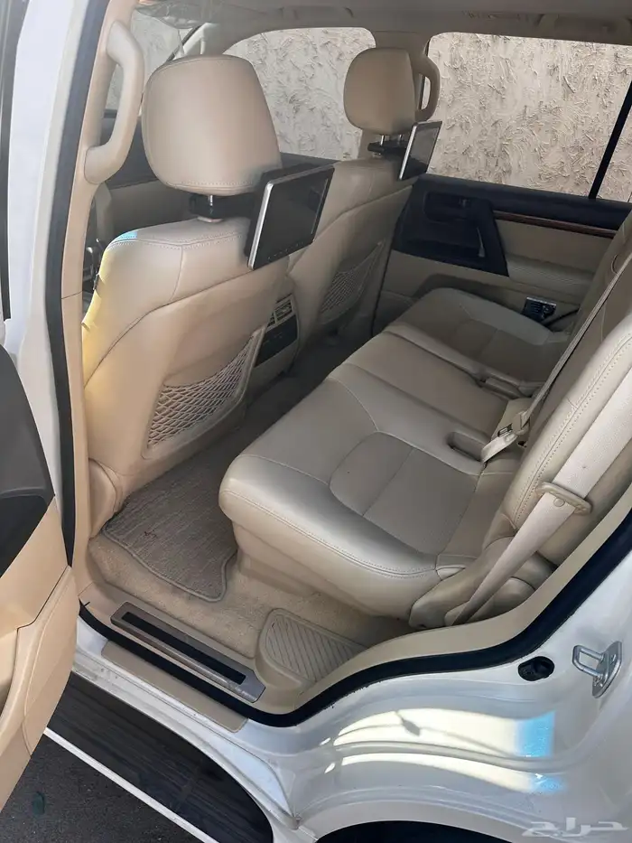 لاندكروزر GXR2016 6