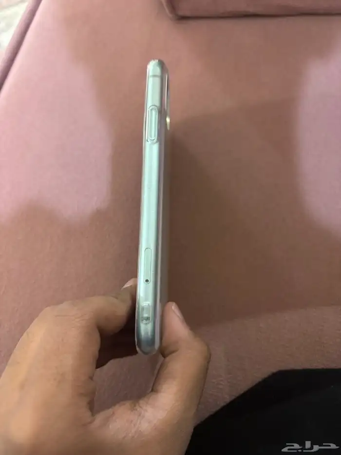 اعرض لكم   ايفون 11 العادي لون اخضر قيقا 128 6