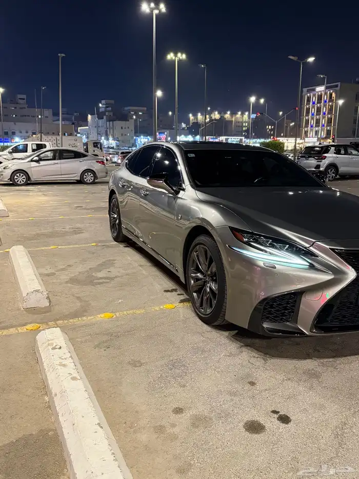 لكزس LS 500 2020 0