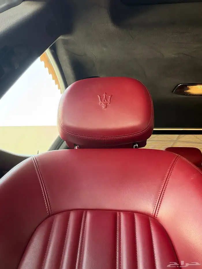 مازراتي جيبلي Q4 14