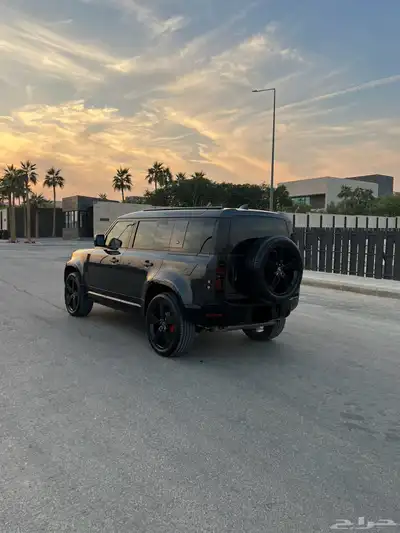 ديفندر 2023 SE P300 index