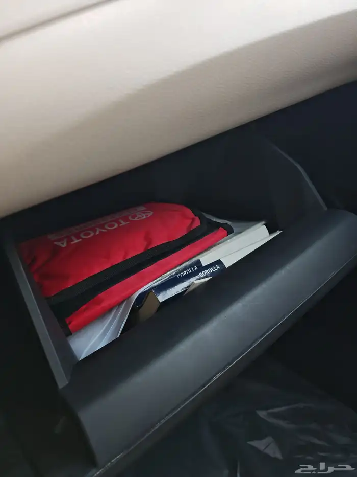 كورولا وكاله عداد 60 الف فقط 24