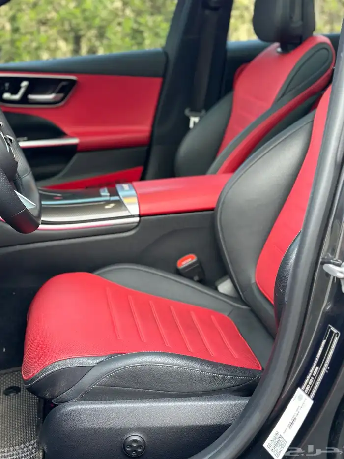 مرسيدس C300 2022 26