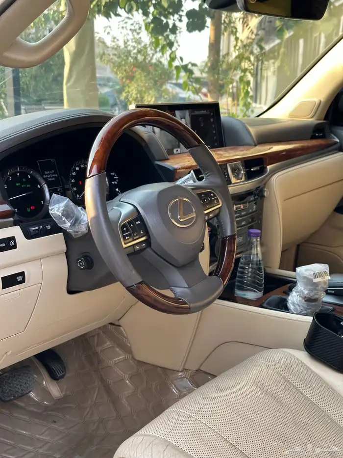 لكزس 2016 LX570 12