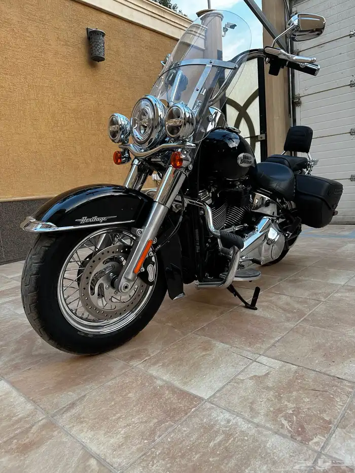 للبيع هارلي هيريتج 1