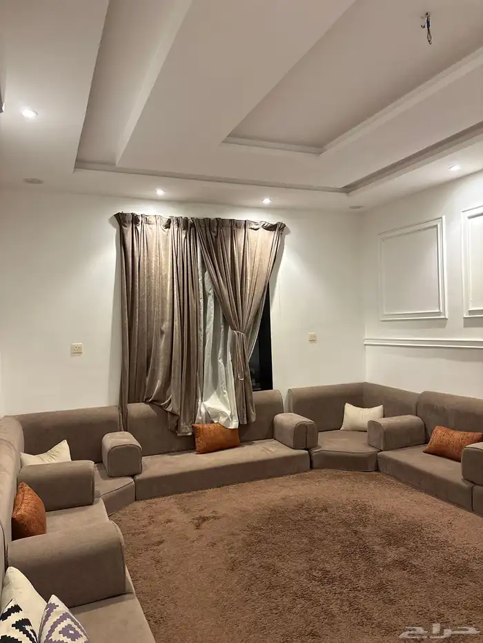 مساند للبيع 0