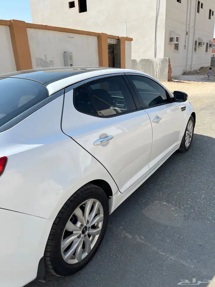 كيا اوبتيما موذيل 2015 للبيع 13