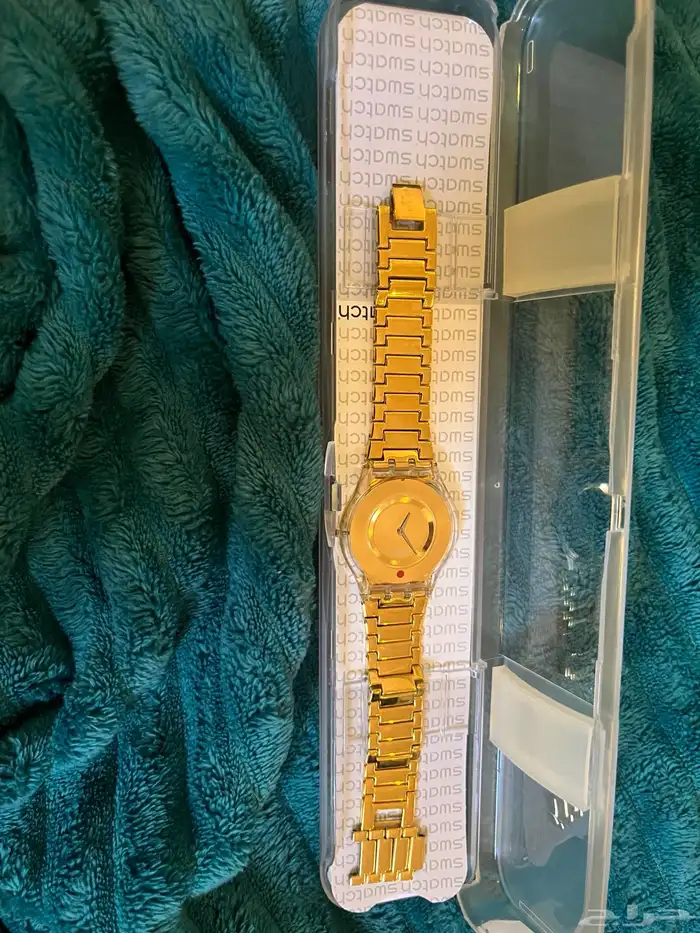 ساعات سواتش ذهبية نظيفه 2