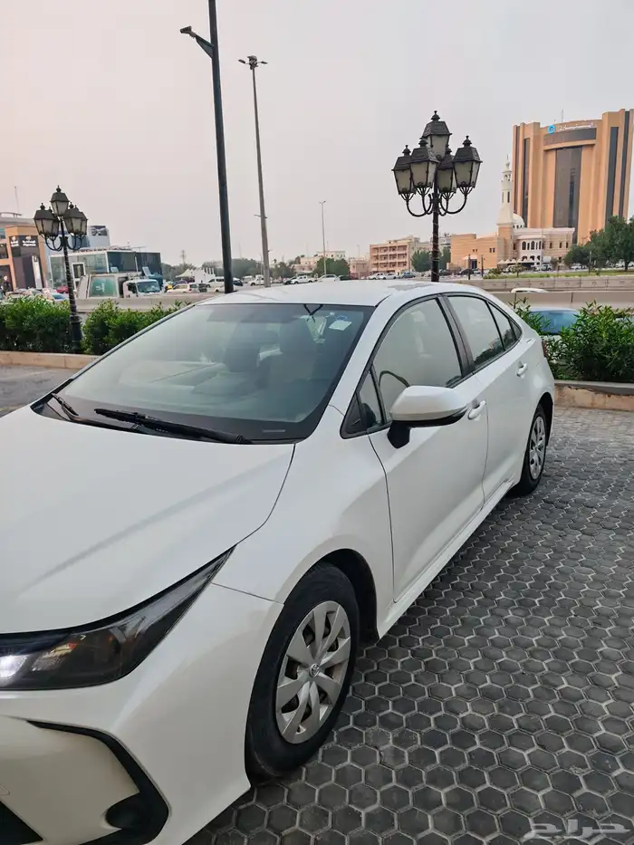 كورولا وكاله عداد 60 الف فقط 4