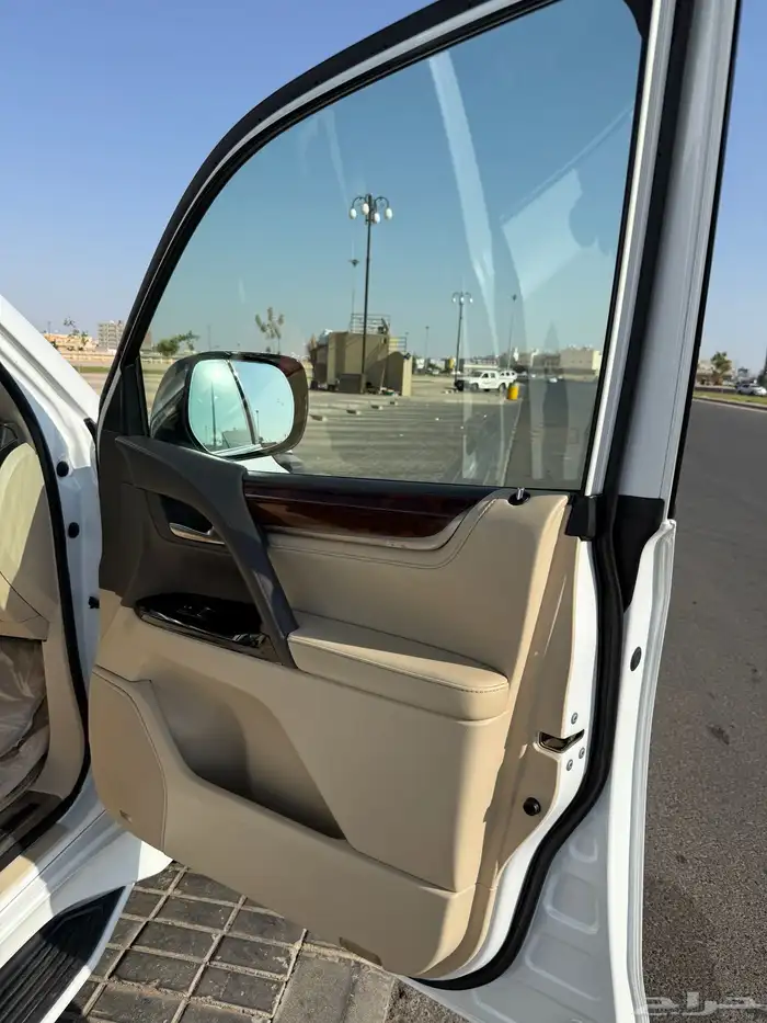 جيب لكزس 2017 فل كامل خليجي شد بلد الدفعه الاخيره 25