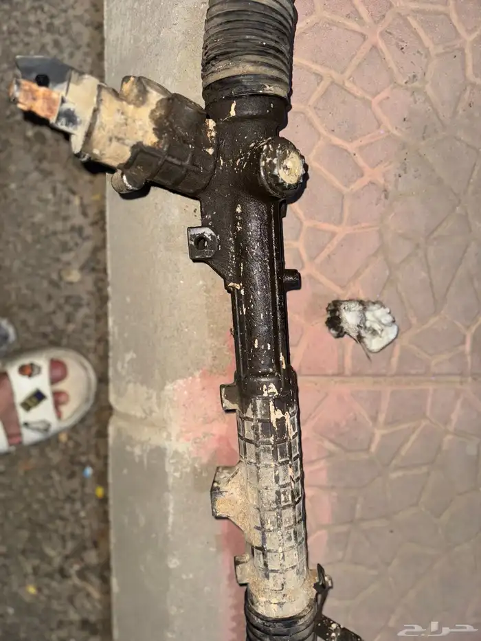 علبة دركسون السفليه الدوده bmw e46 1