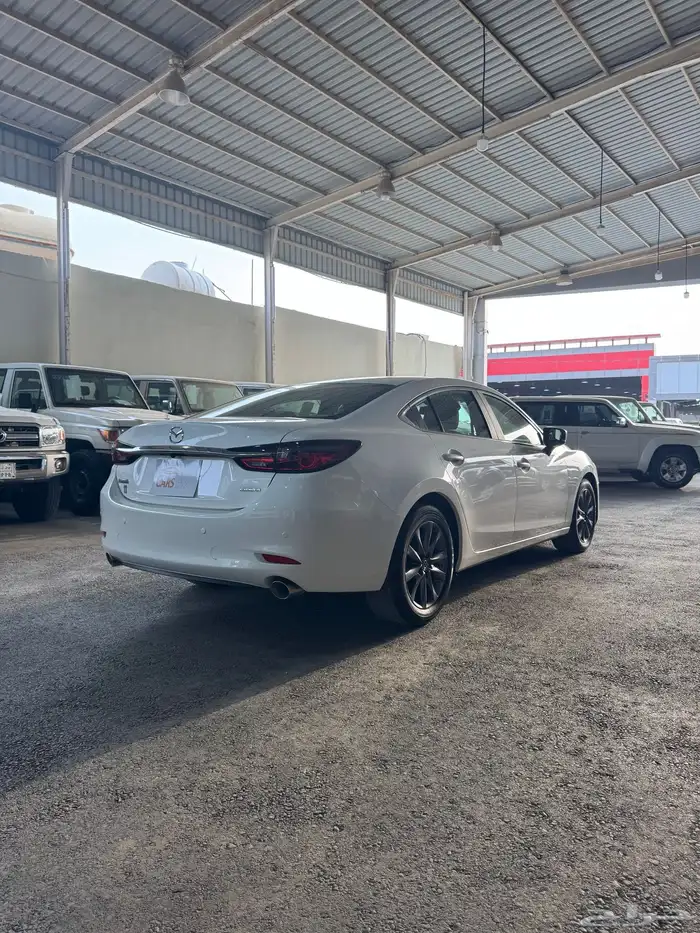 مازدا ستاندر لؤلوي 5