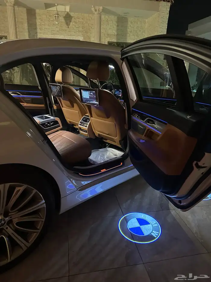 BMW موديل 2020 حجم 730 مواصفات خاصه وممشى قليل 4