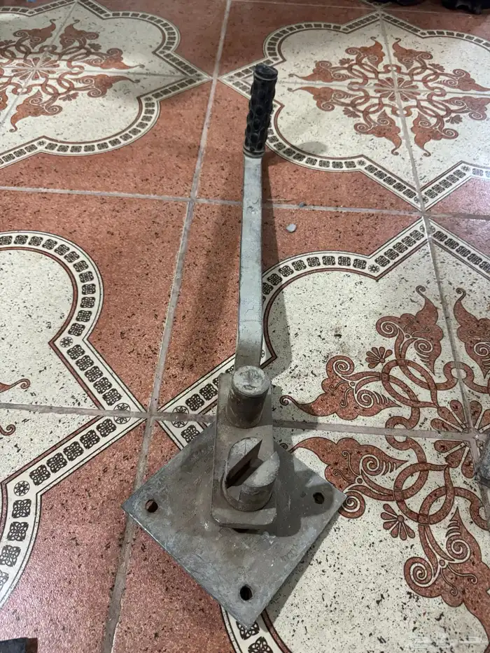 قطع وثنى حديد التسليح 6