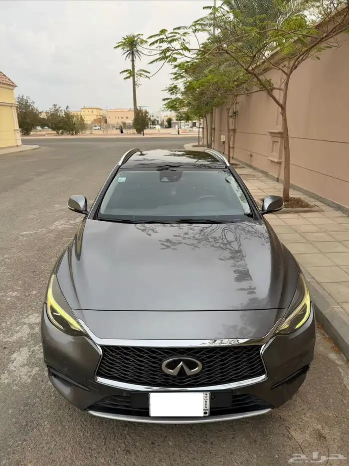 انفينتي Q30 3