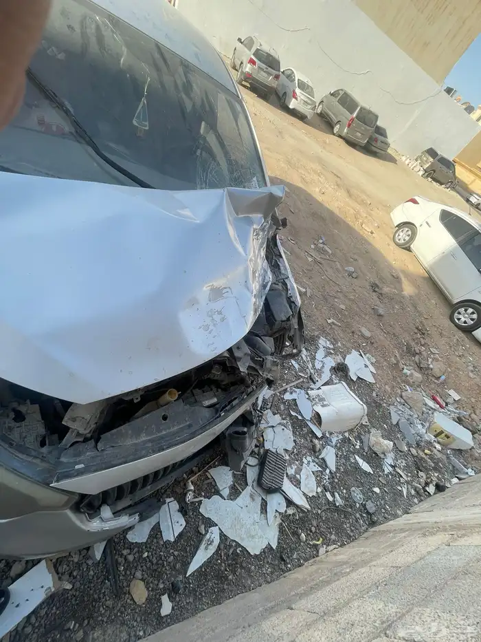 كيا سيراتو مصدومه للبيع 3