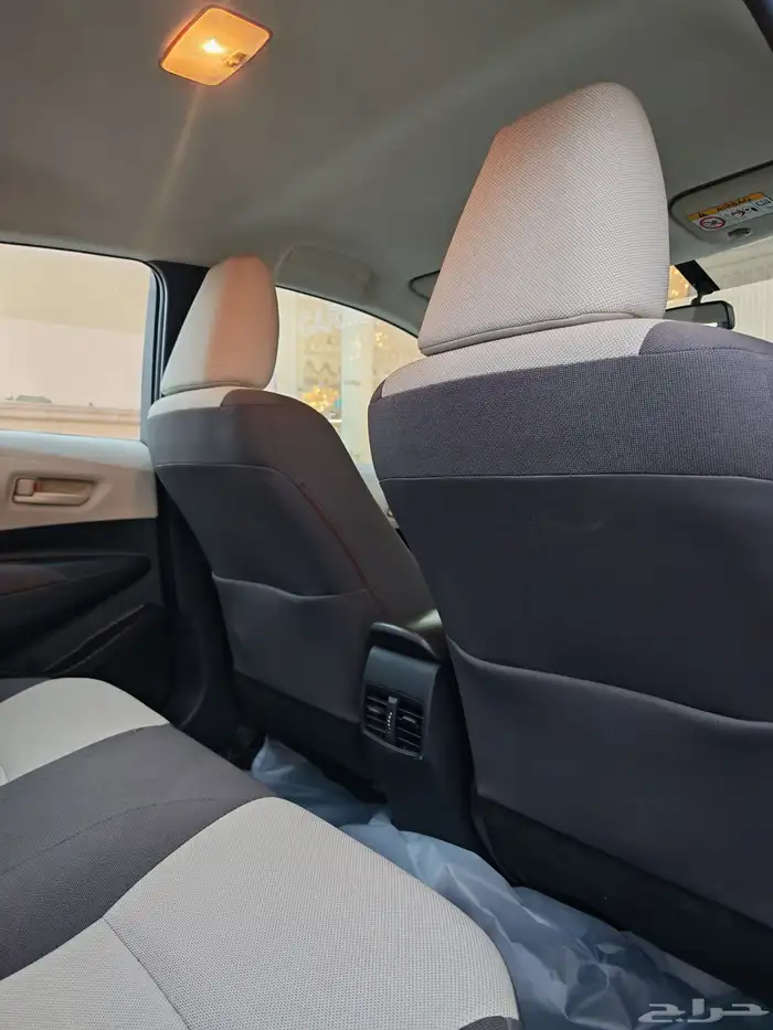 كورولا وكاله عداد 60 الف فقط 40