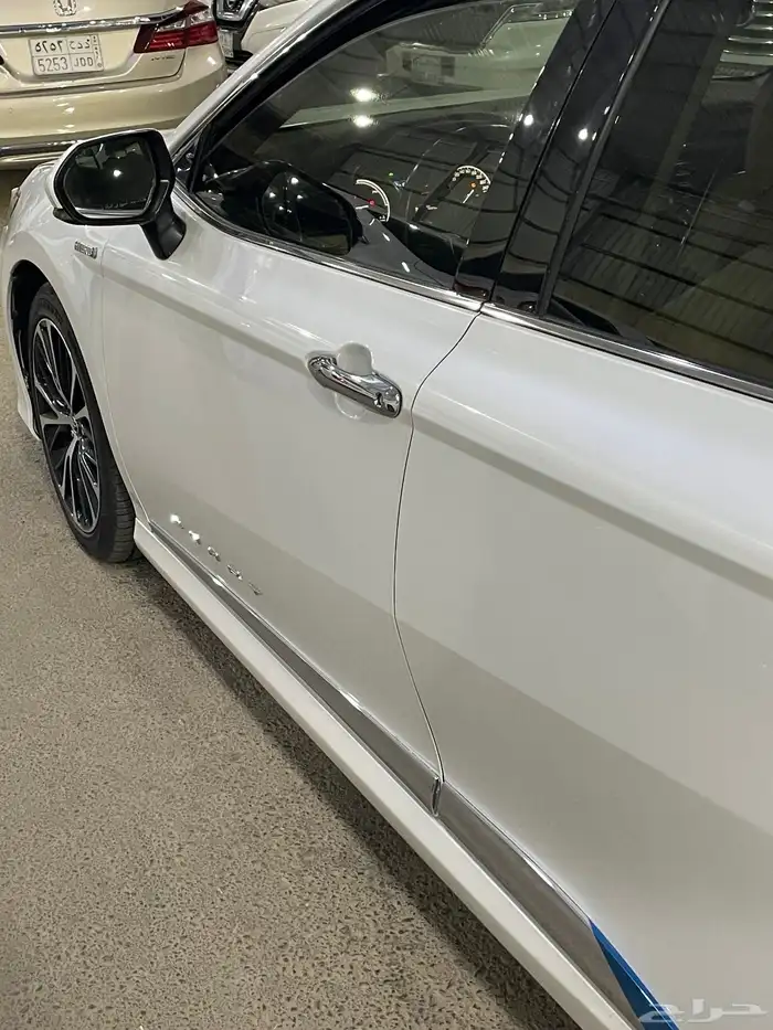 كامري 2019 قراندي فل كامل هايبرد 9