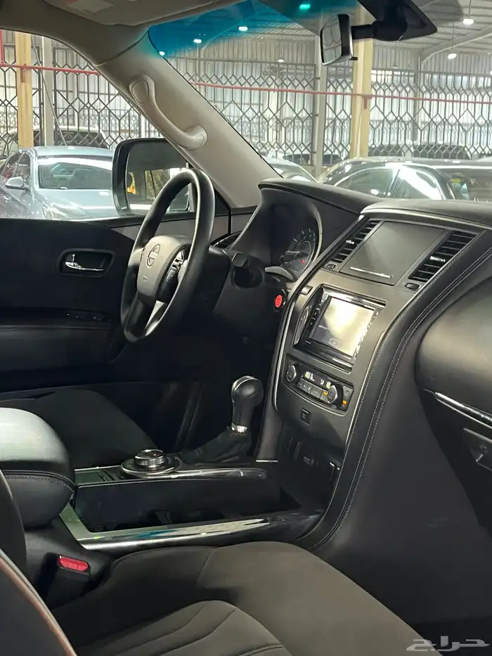 نيسان باترول 2023 6سلندر EX 10