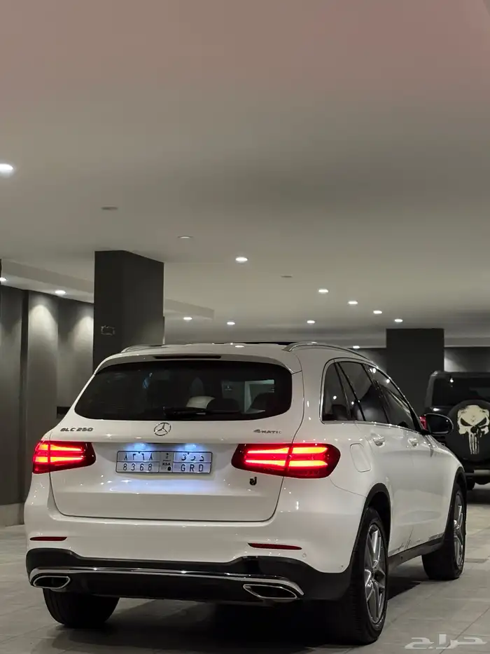 GLC 2018 مرسيدس شرط 7