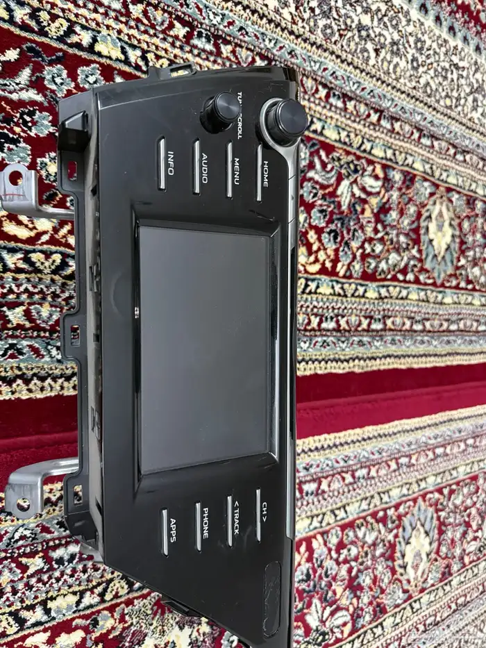 شاشة كامري 2018فل كامل 0