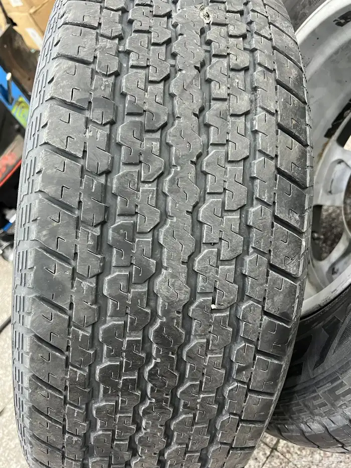 جنوط جيب لاندكروزر مقاس 18 اصلي 2