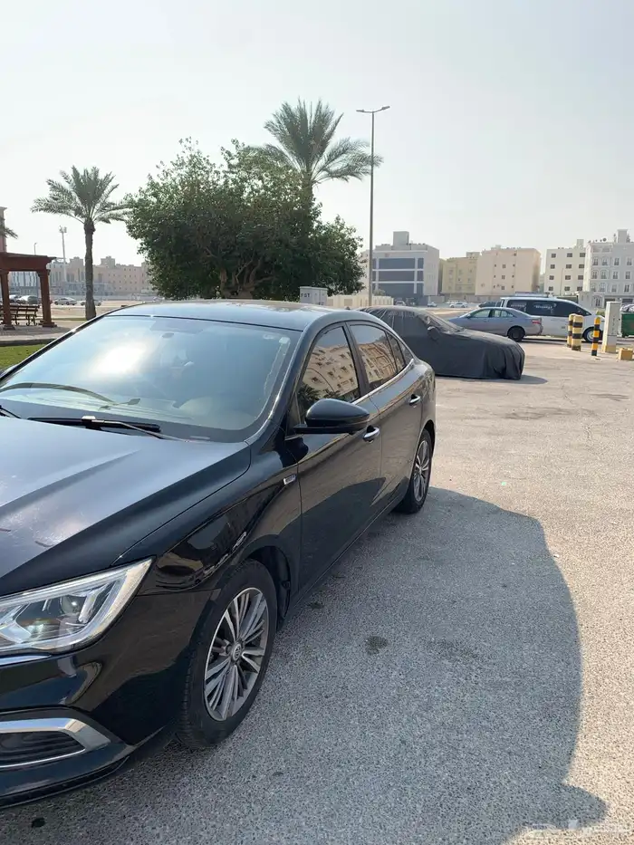 ام جي 5 فل كامل MG 5 Luxury 4