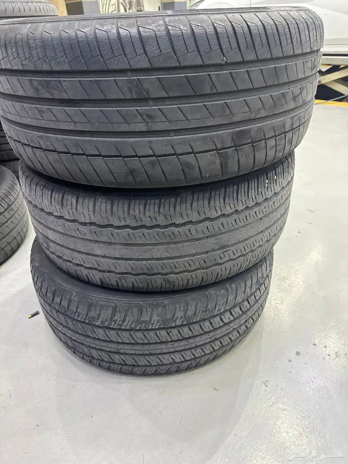 285 50 20 SUV toyota 0