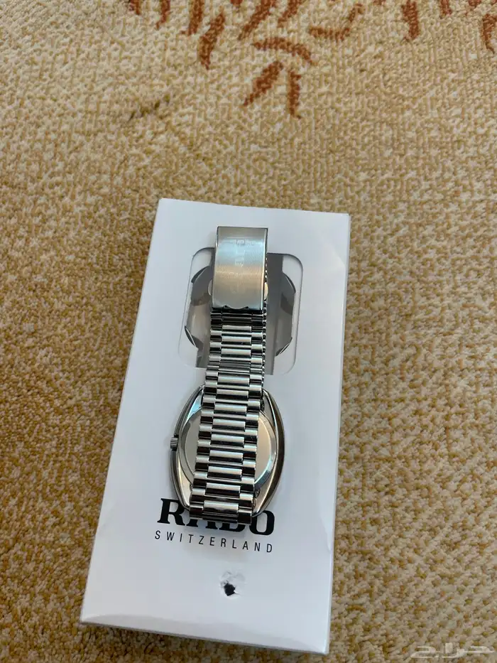 للبيع ساعه رادو دايستار لون فضي مستخدمه 13