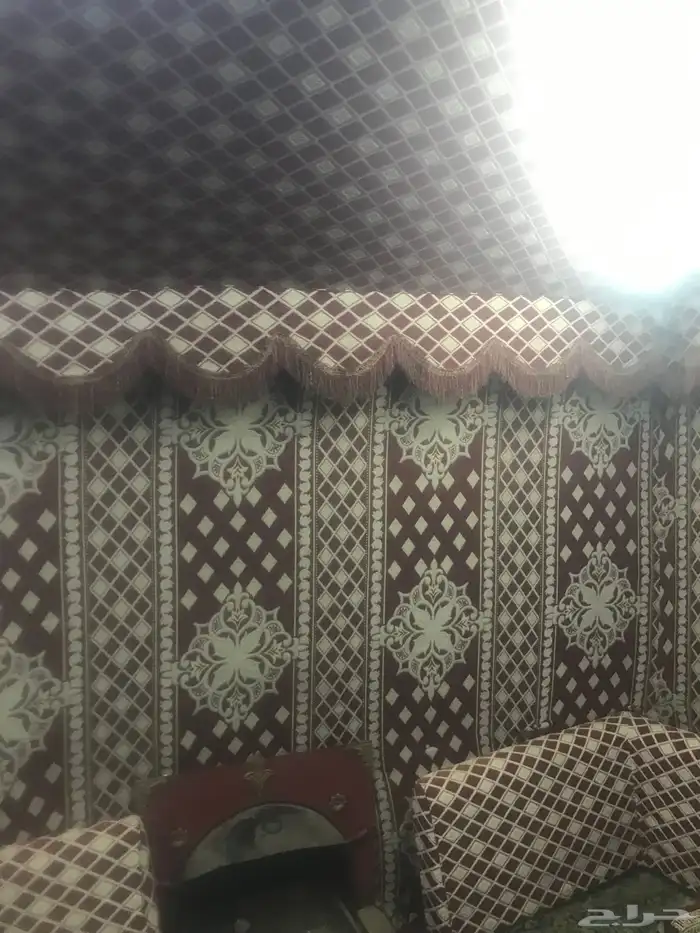 بيت شعر ملكي العرض 3 الطول 4 5 مع المخاد والمراكي والفرشه 20