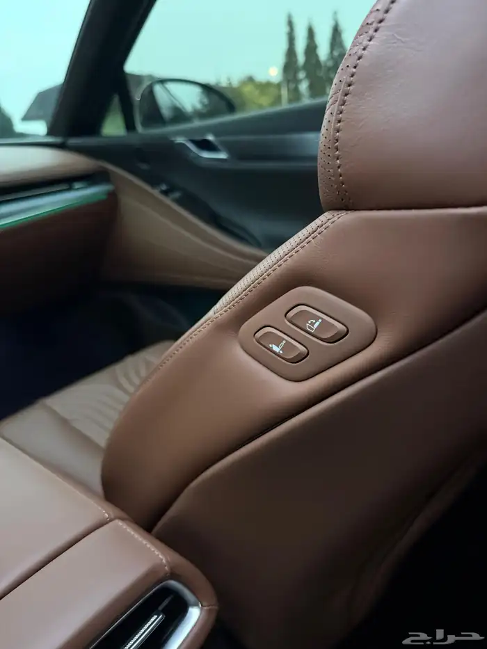 جنيسس G80 سته سلندر 25