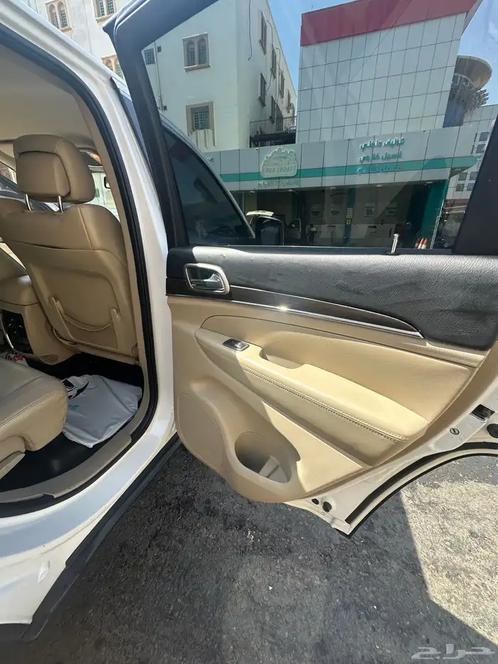 جيب جراند شروكي 9