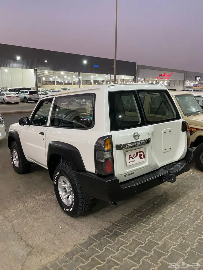 باترول سفاري 2015 قير عادي 2