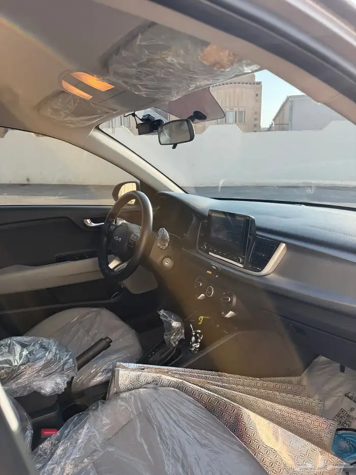 للبيع كيا ريو 2022 نص فل 4